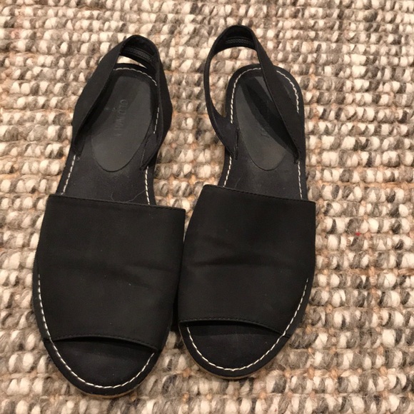 Old Navy Shoes - Old navy sandals